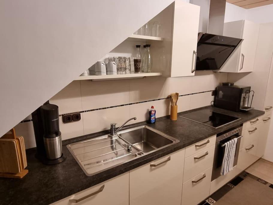 Gemuetliche Wohnung Am Waldrand Thierhaupten エクステリア 写真