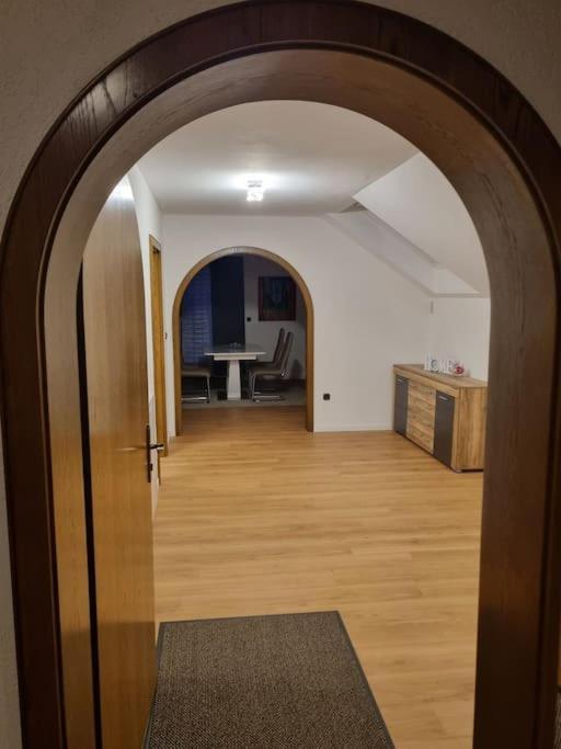 Gemuetliche Wohnung Am Waldrand Thierhaupten エクステリア 写真